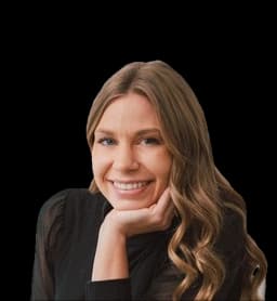 Kira Volenecz, CNP